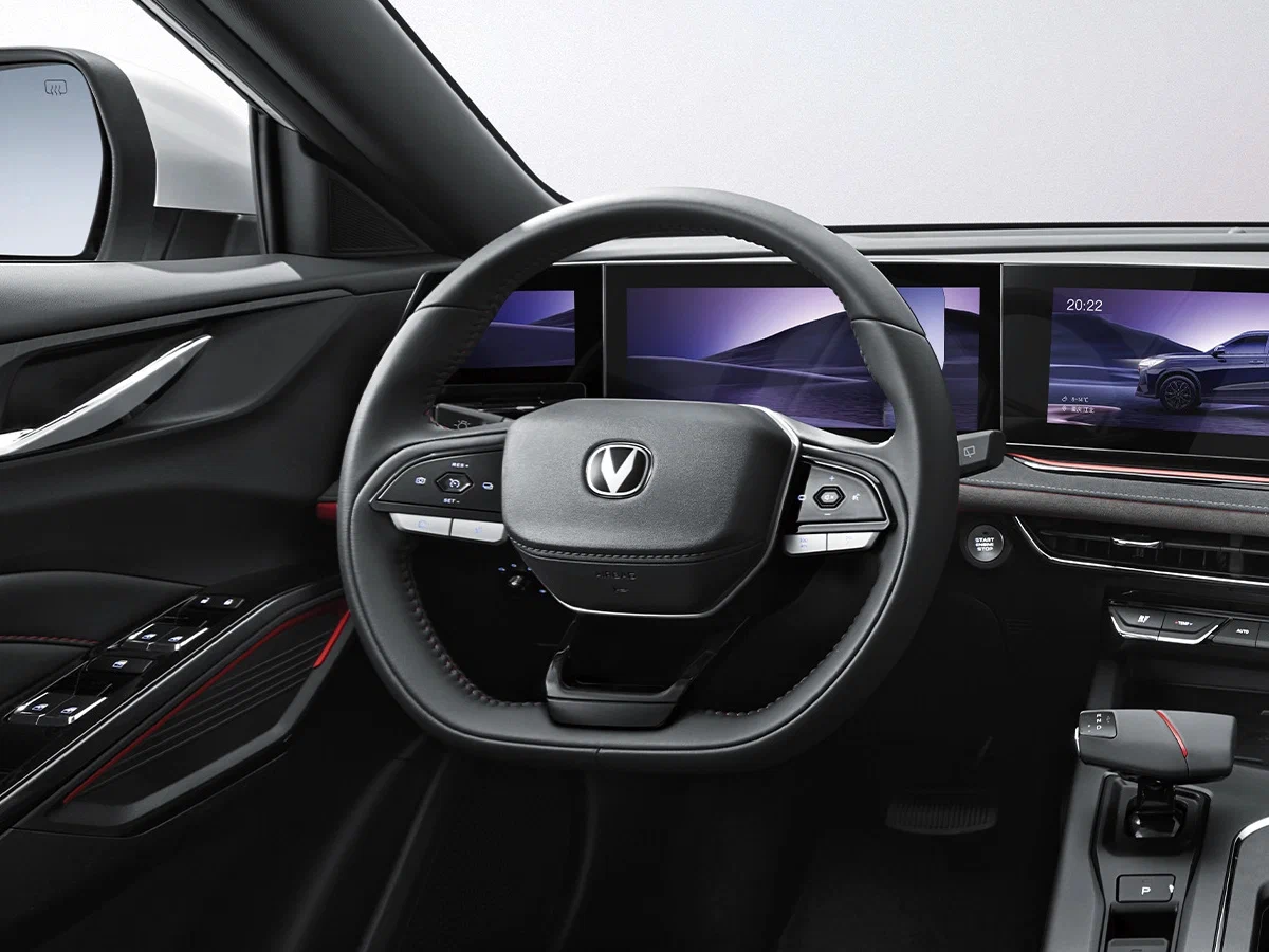 Changan CS35 Max фото 8 в Москве