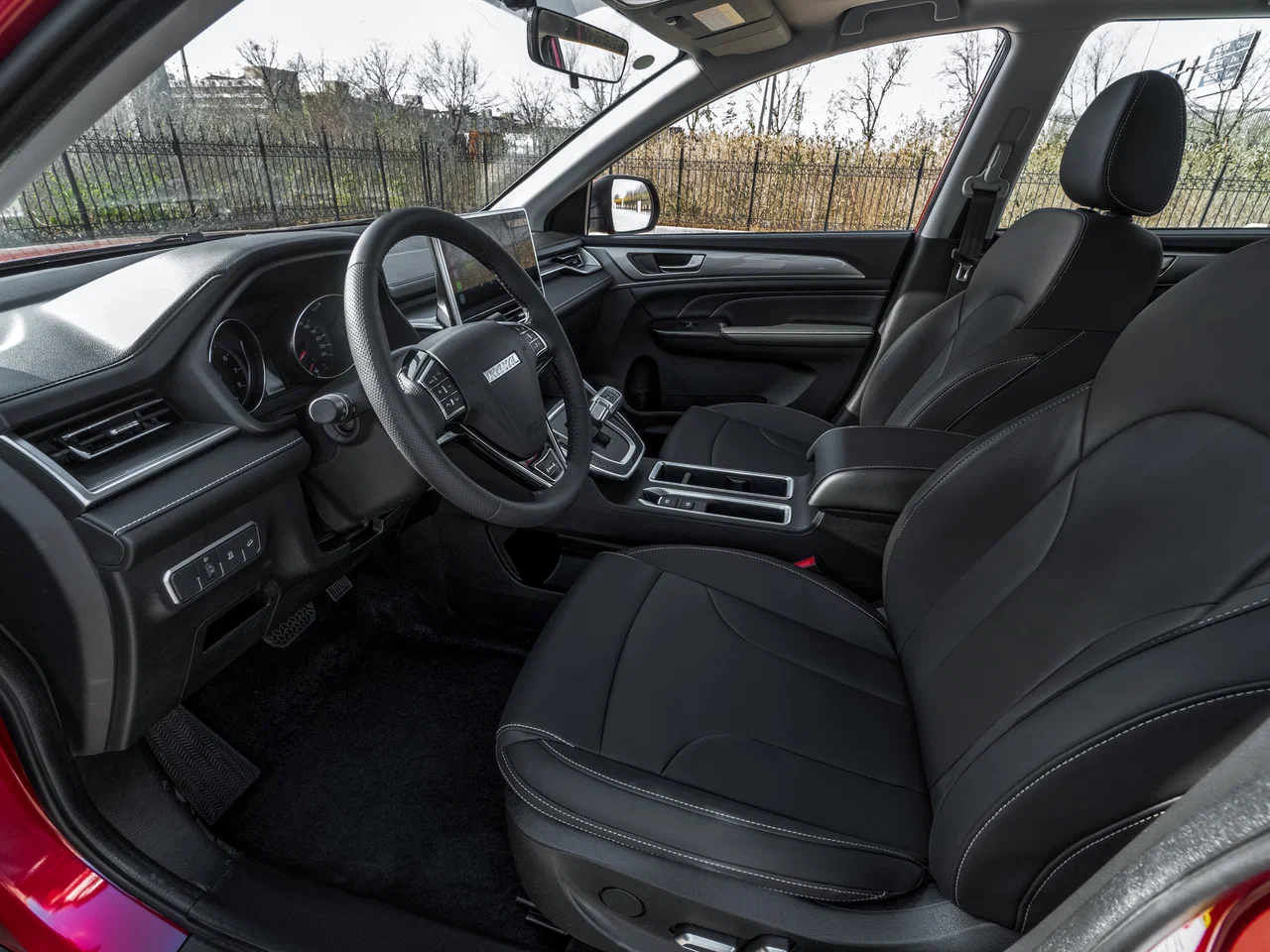 Haval M6 фото 9 в Москве Haval M6 фото 9 в Москве