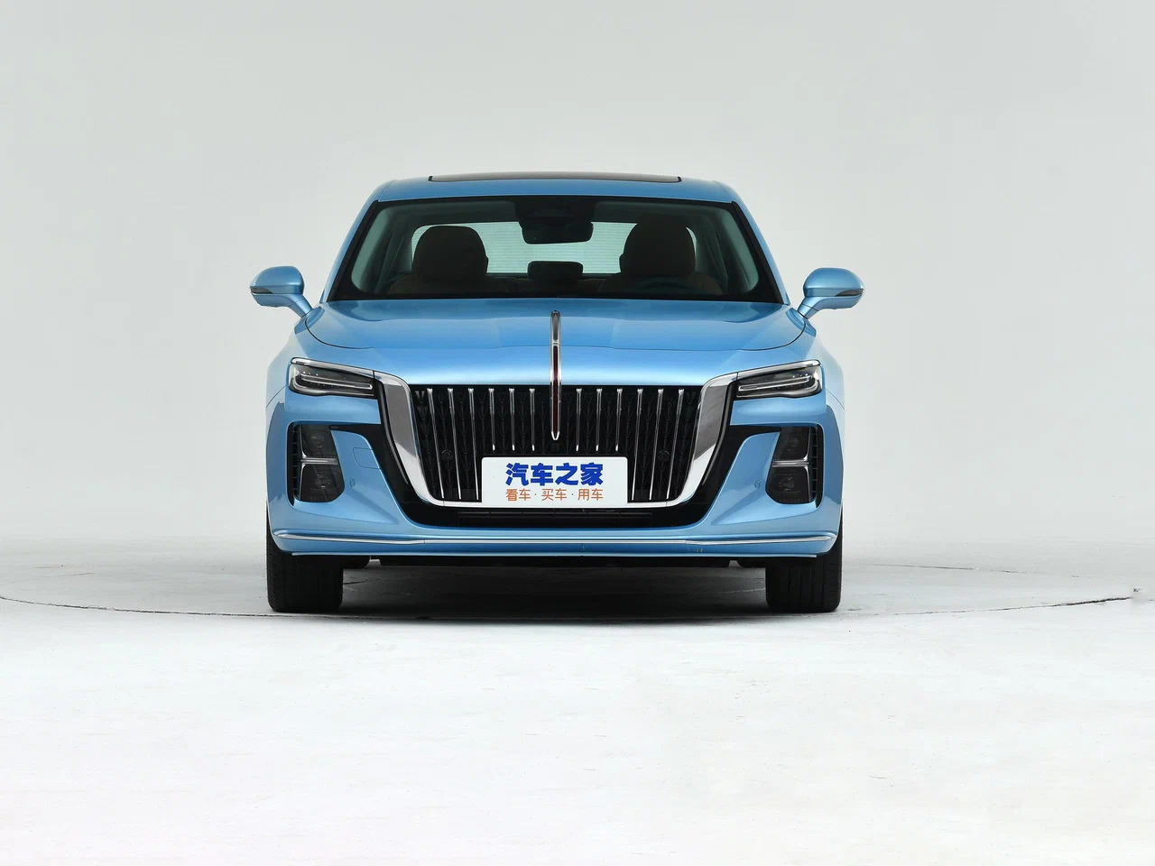 Hongqi H5 фото 9 в Москве