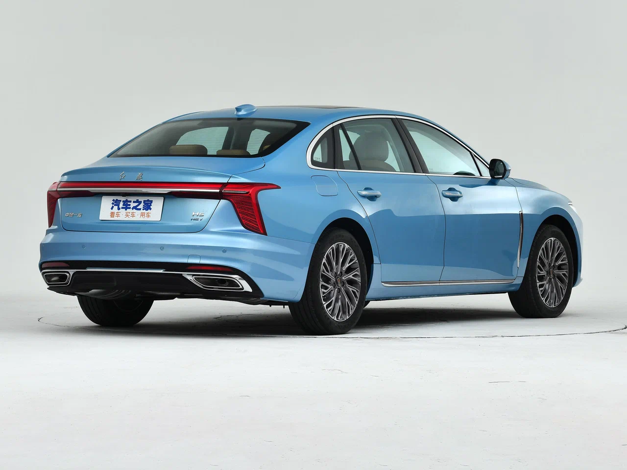 Hongqi H5 фото 11 в Москве