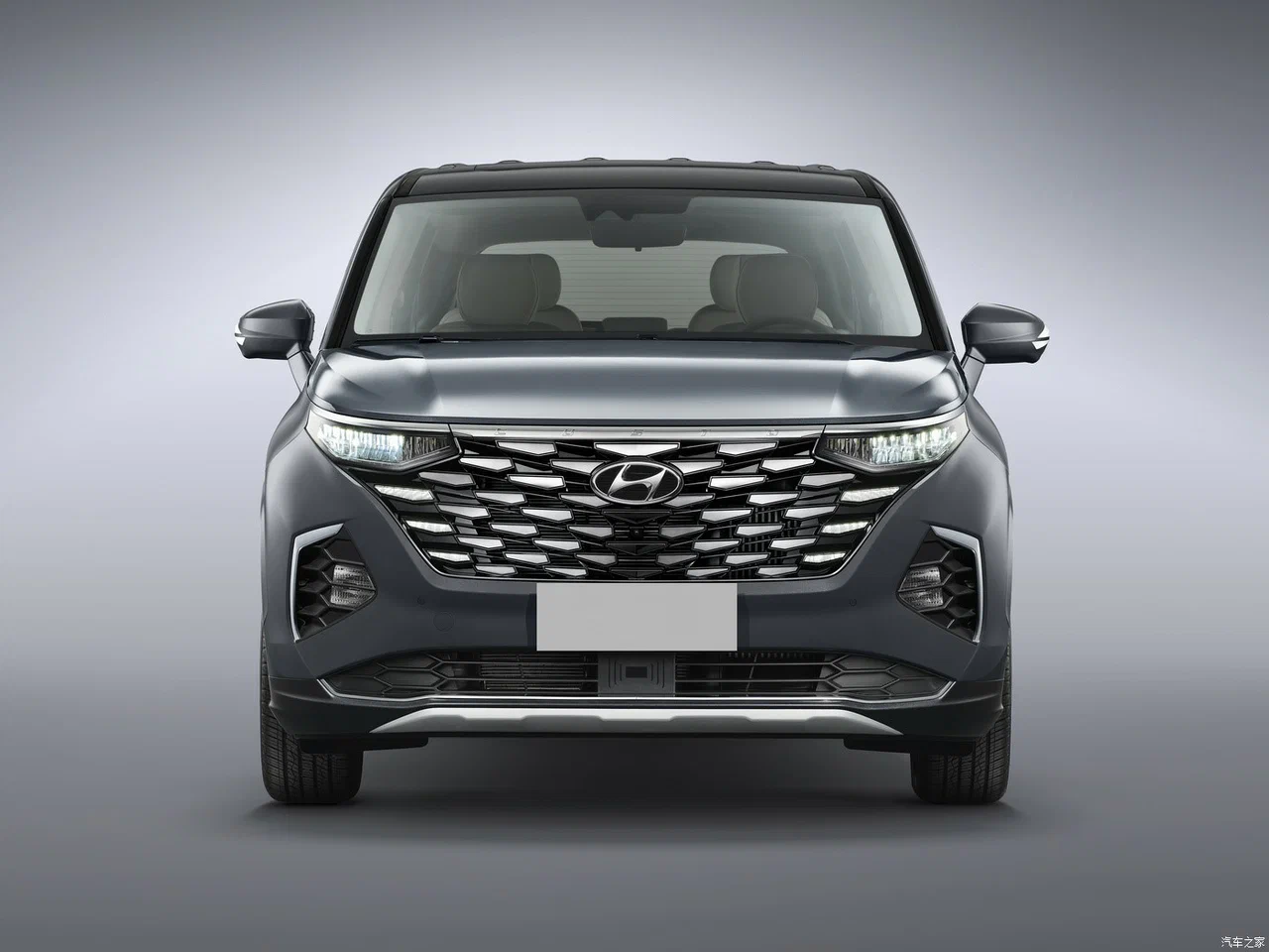 Hyundai Custin фото 7 в Москве
