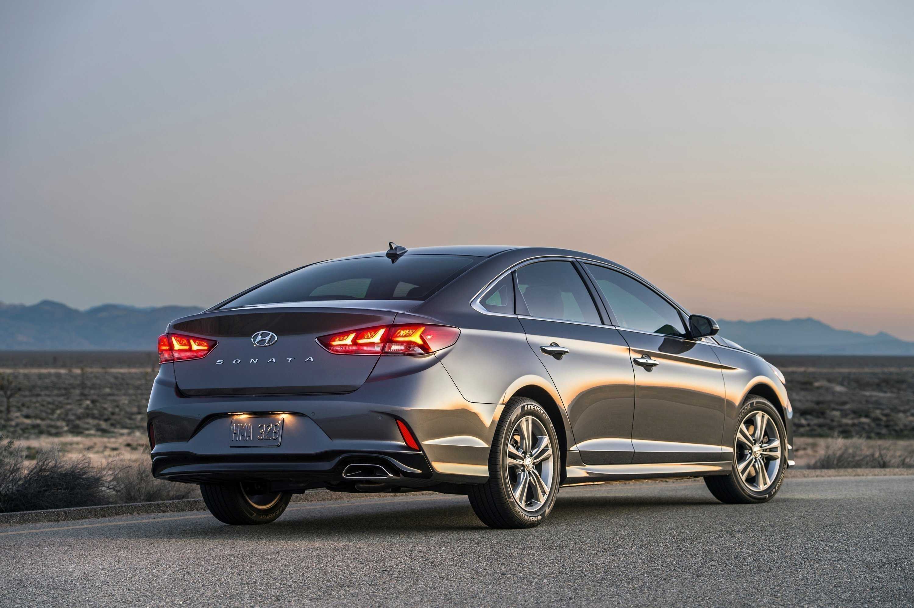 Hyundai Sonata фото 9 в Перми