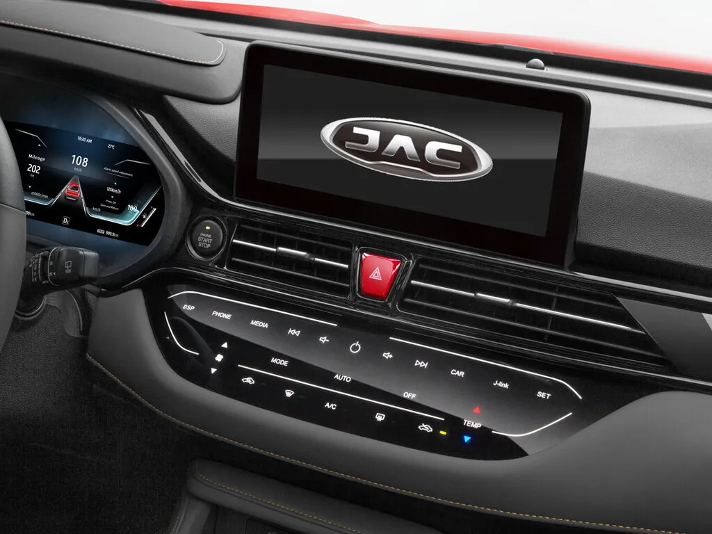 Jac JS4 фото 10 в Москве Jac JS4 фото 10 в Москве