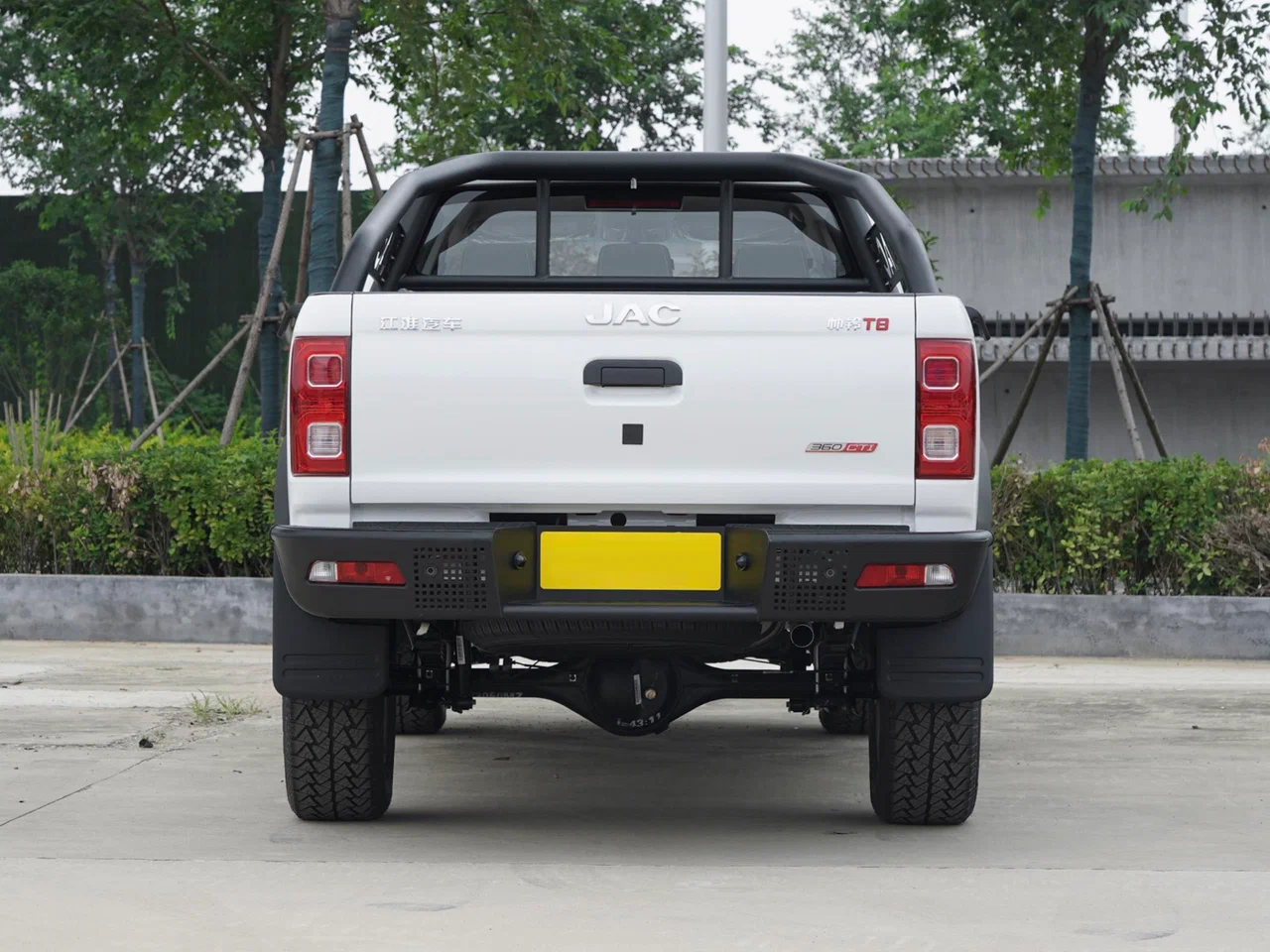 Jac T8 фото 10 в Москве Jac T8 фото 10 в Москве