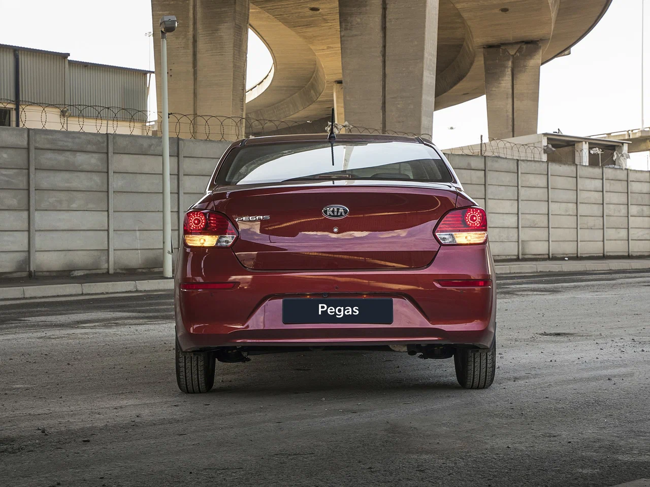 KIA Pegas фото 11 в Москве KIA Pegas фото 11 в Москве
