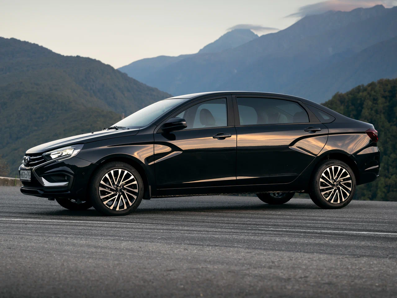 Lada Aura фото 4 в Москве