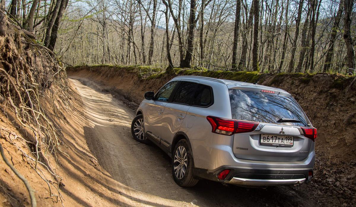 Mitsubishi Outlander фото 11 в Ельце