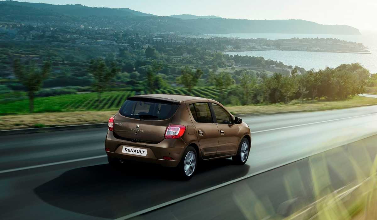 Renault Sandero фото 9 в Москве Renault Sandero фото 9 в Москве