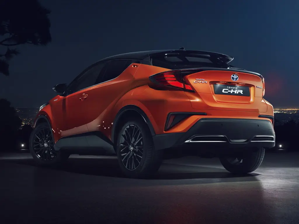 Toyota C-HR фото 10 в Москве