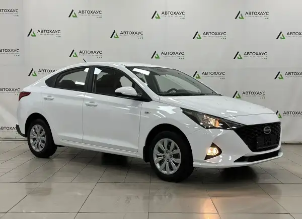 Solaris HS (Hyundai Solaris) 2024 в Москве, цена 1 377 000 ₽