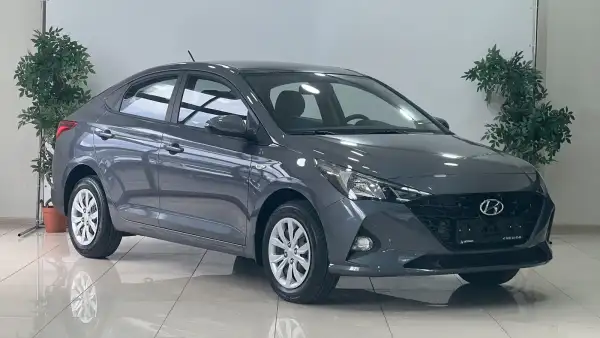 Solaris HS (Hyundai Solaris) 2024 в Москве, цена 1 385 000 ₽