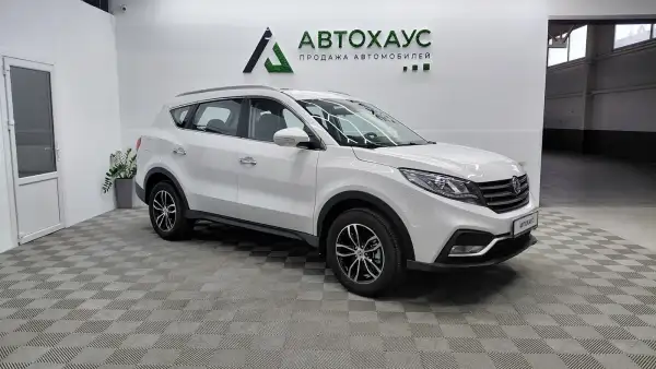 Dongfeng 580 2024 в Москве, цена 1 682 000 ₽