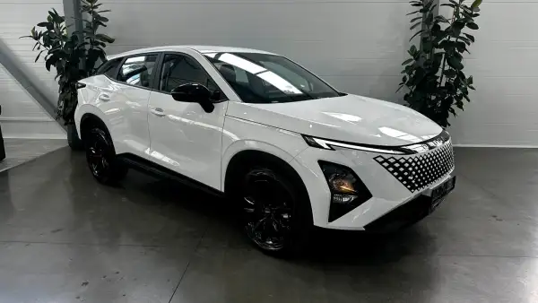 Omoda C5 Рестайлинг 2024 в Москве, цена 1 556 000 ₽