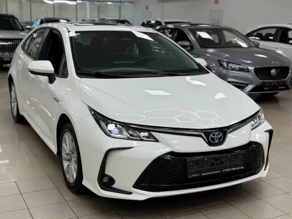 Toyota Corolla 2024 в Москве, цена 2 004 000 ₽