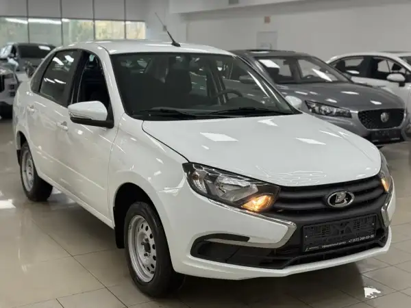 Lada Granta Седан 2024 в Москве, цена 965 000 ₽