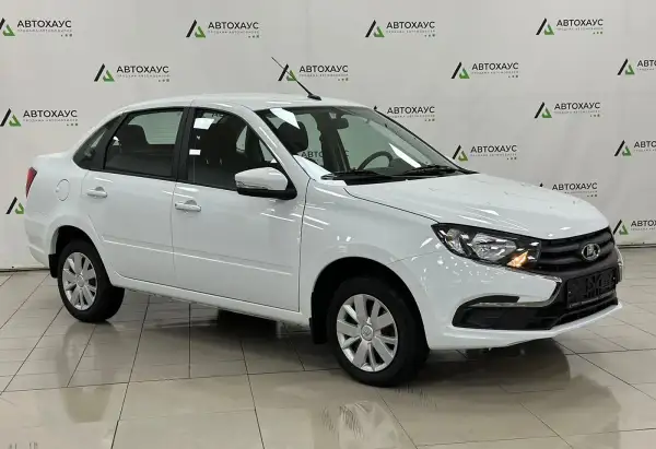 Lada Granta Седан 2023 в Москве, цена 665 000 ₽
